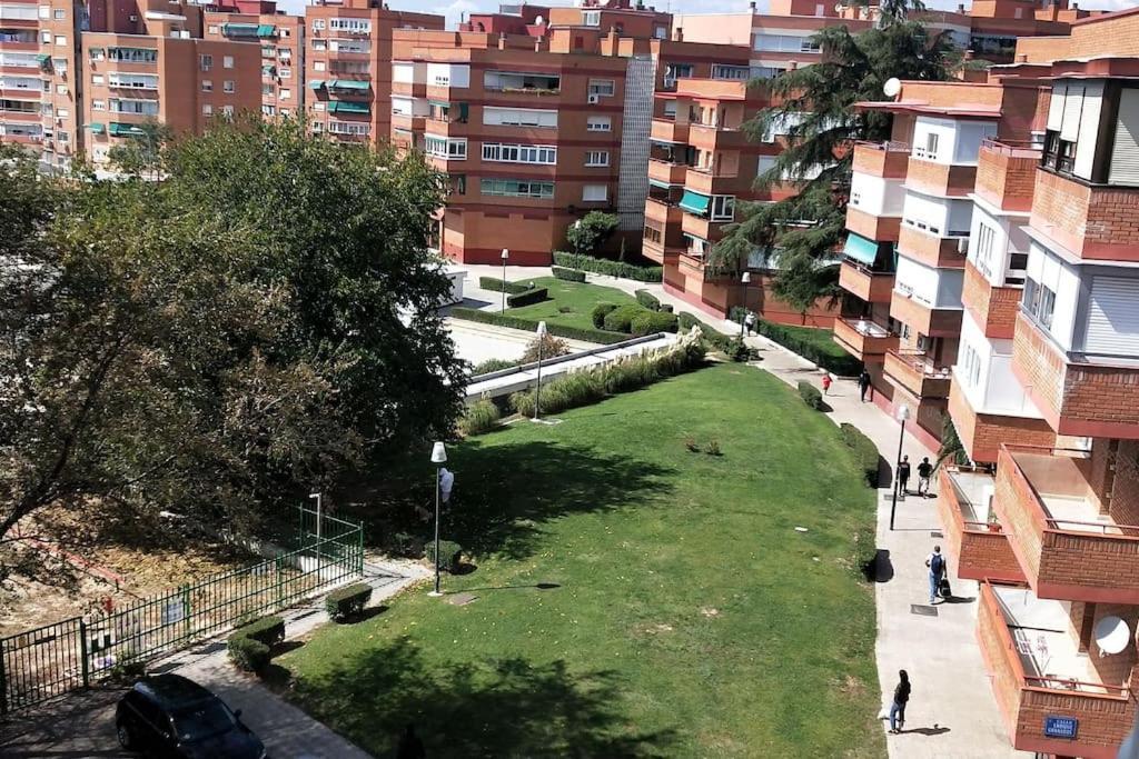 Palomar Mostoles Superhost Con Garaje 5 Pax Esterno foto