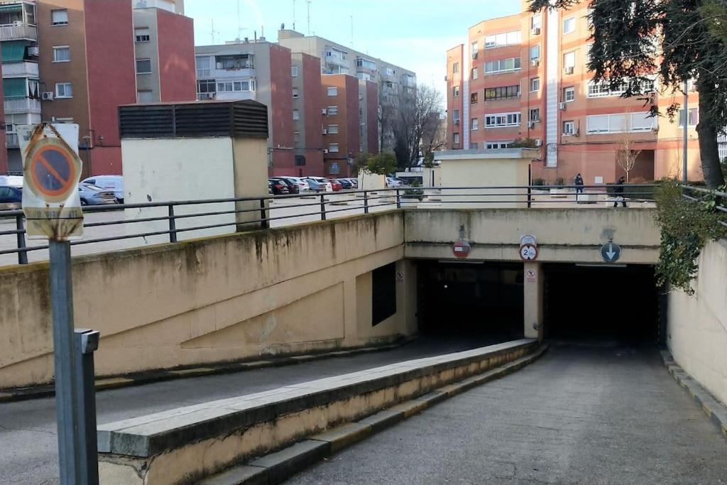 Palomar Mostoles Superhost Con Garaje 5 Pax Esterno foto