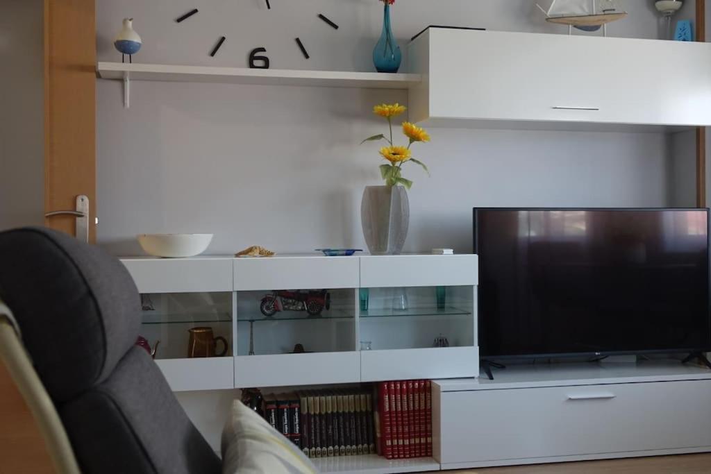 Palomar Mostoles Superhost Con Garaje 5 Pax Esterno foto