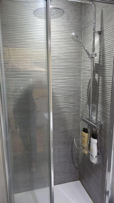 Palomar Mostoles Superhost Con Garaje 5 Pax Esterno foto